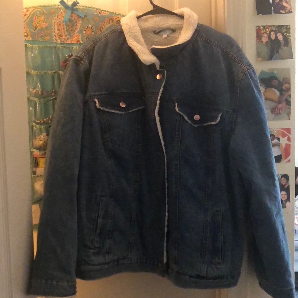 Jean jacket with wool lining